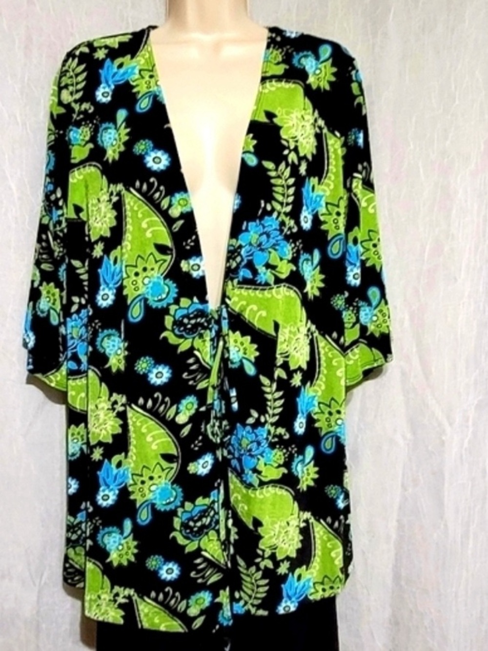 C&C California Black Tie-Front Tunic with Green & Blue Paisley Floral Print